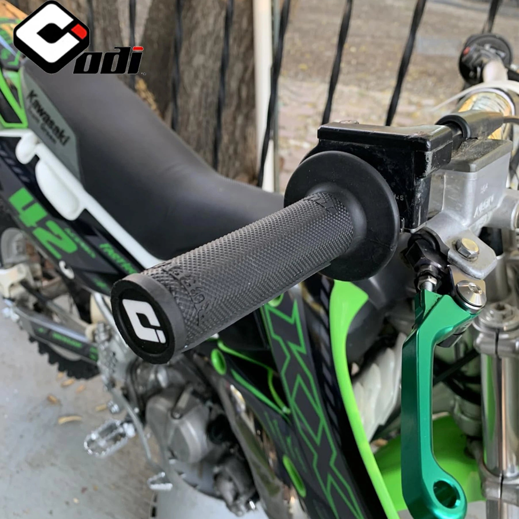 ODI - Motorcycle Aerodynamic Fairing Impact-Resistant Cylindrical Body Easy to Install Suitable Airflow Motorcycle Grips